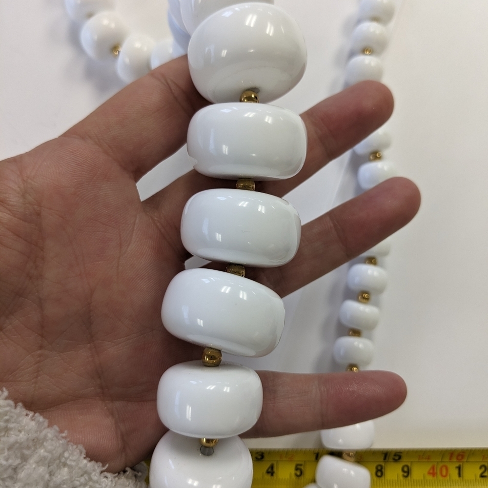 Vtg Signed Kjl Kenneth J. Lane Chunky White Beade… - image 6